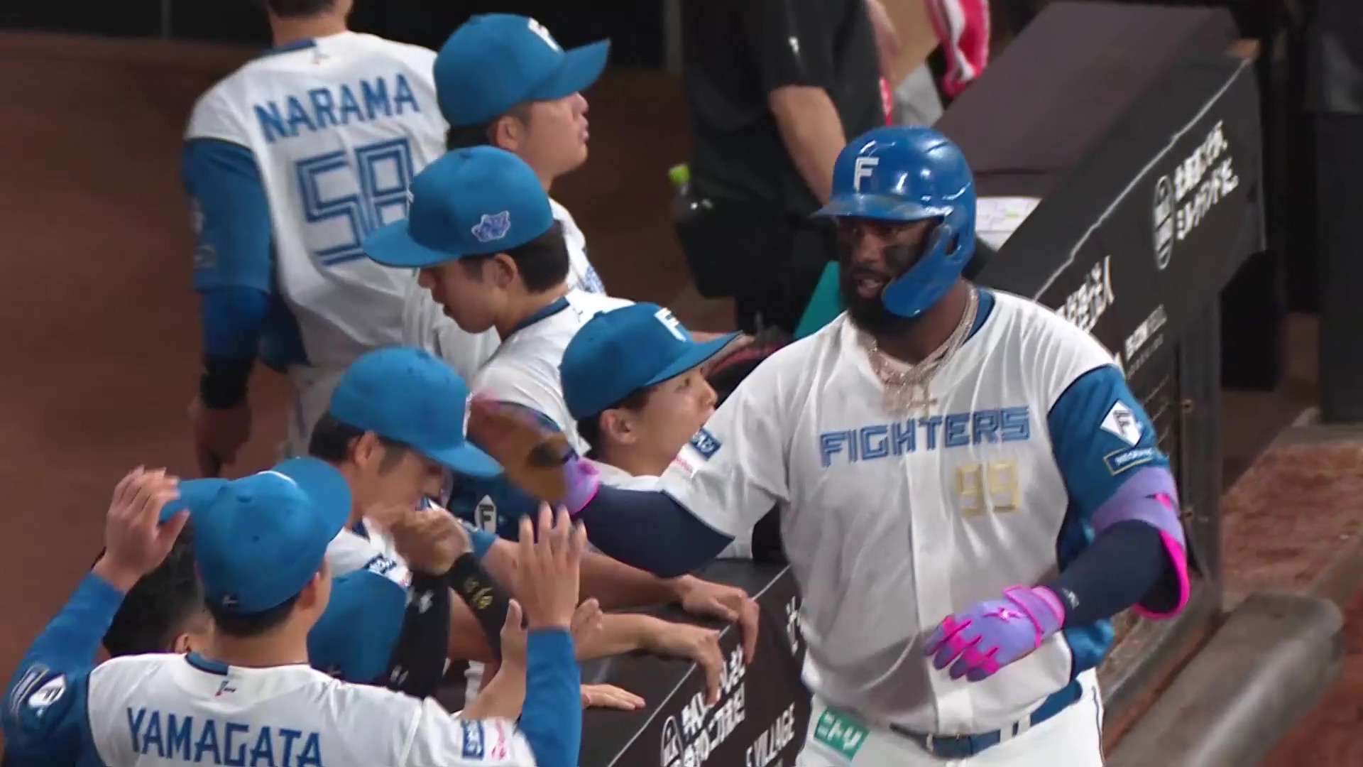 【3回裏】振り抜いた!! ファイターズ・レイエス 第22号ソロホームランがバックスクリーンに突き刺さる!! 2026年7月31日 北海道日本ハムファイターズ 対 千葉ロッテマリーンズ