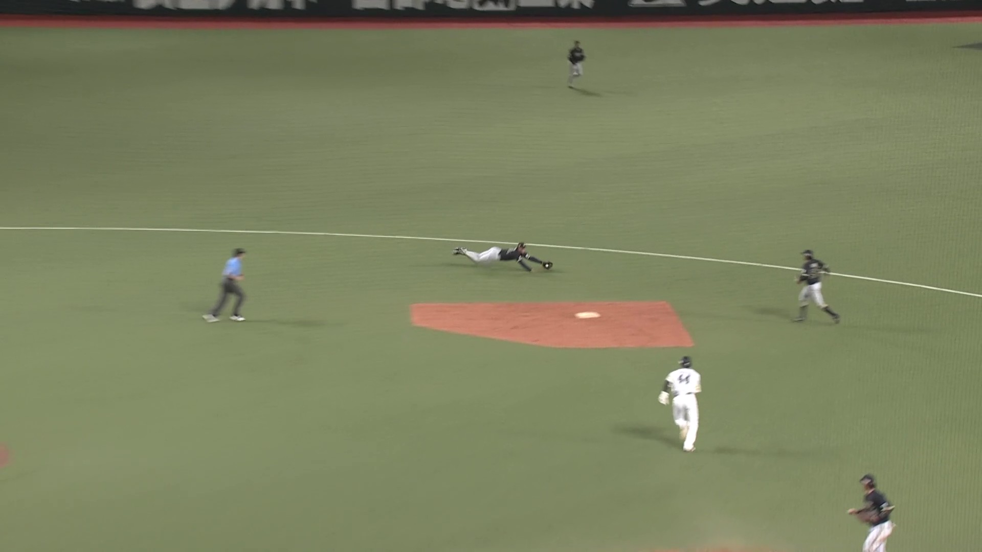 【ファーム】魅せた横っ飛び!! バファローズ・横山聖哉 追加点を防ぐファインプレー!! 2026年7月7日 福岡ソフトバンクホークス 対 オリックス・バファローズ