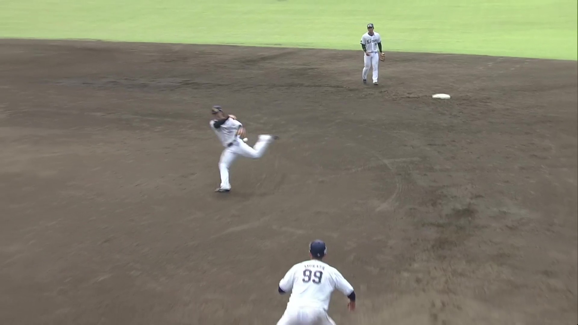 【ファーム】ライオンズ・佐藤太陽 一二塁間のゴロを上手く捌いてアウトを取る好プレー!! 2026年7月31日 埼玉西武ライオンズ 対 ハヤテベンチャーズ静岡