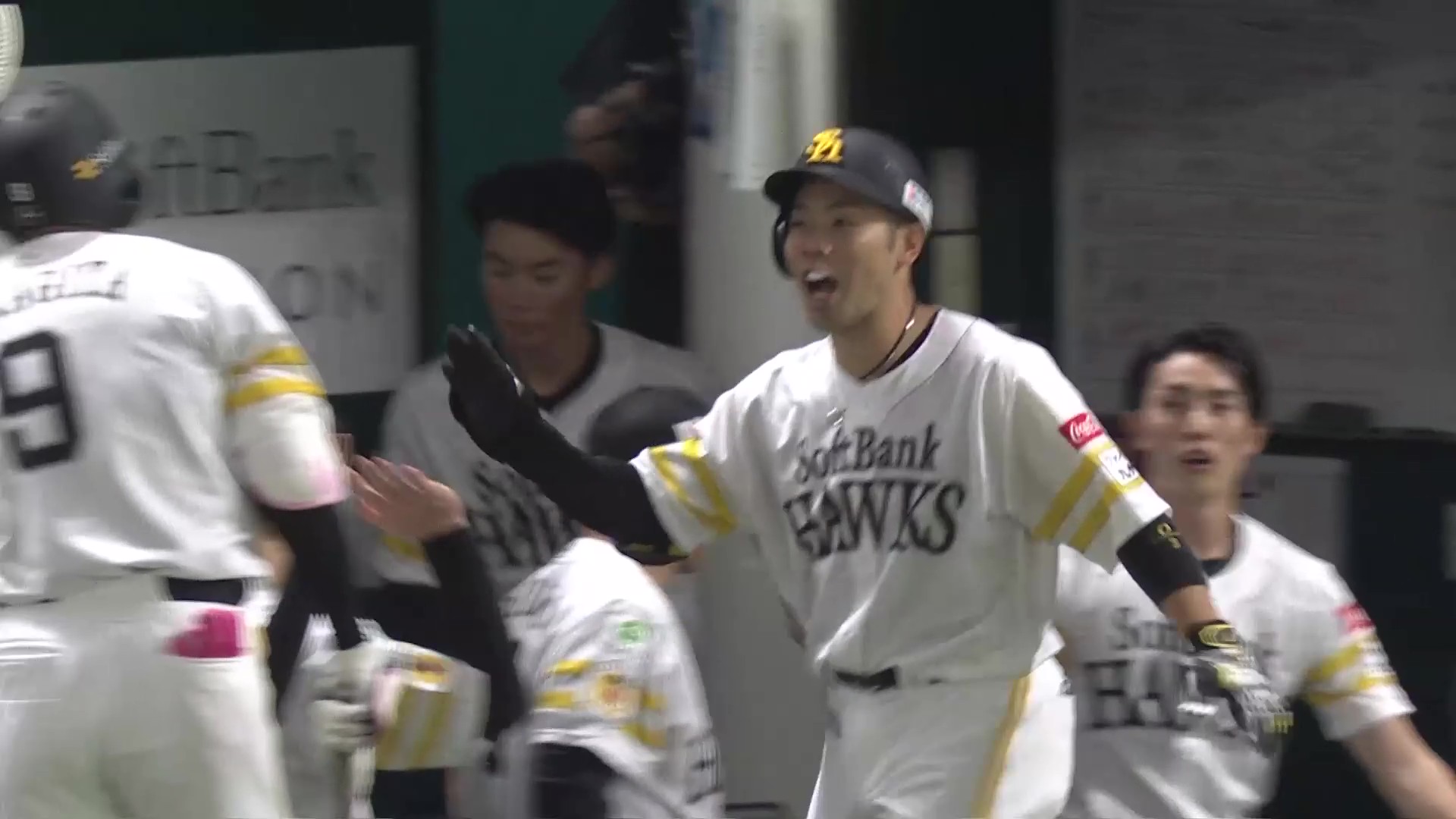 【5回裏】2試合連発!! ホークス・近藤健介 第11号ソロホームランは勝ち越しの一打!! 2026年6月10日 福岡ソフトバンクホークス 対 阪神タイガース
