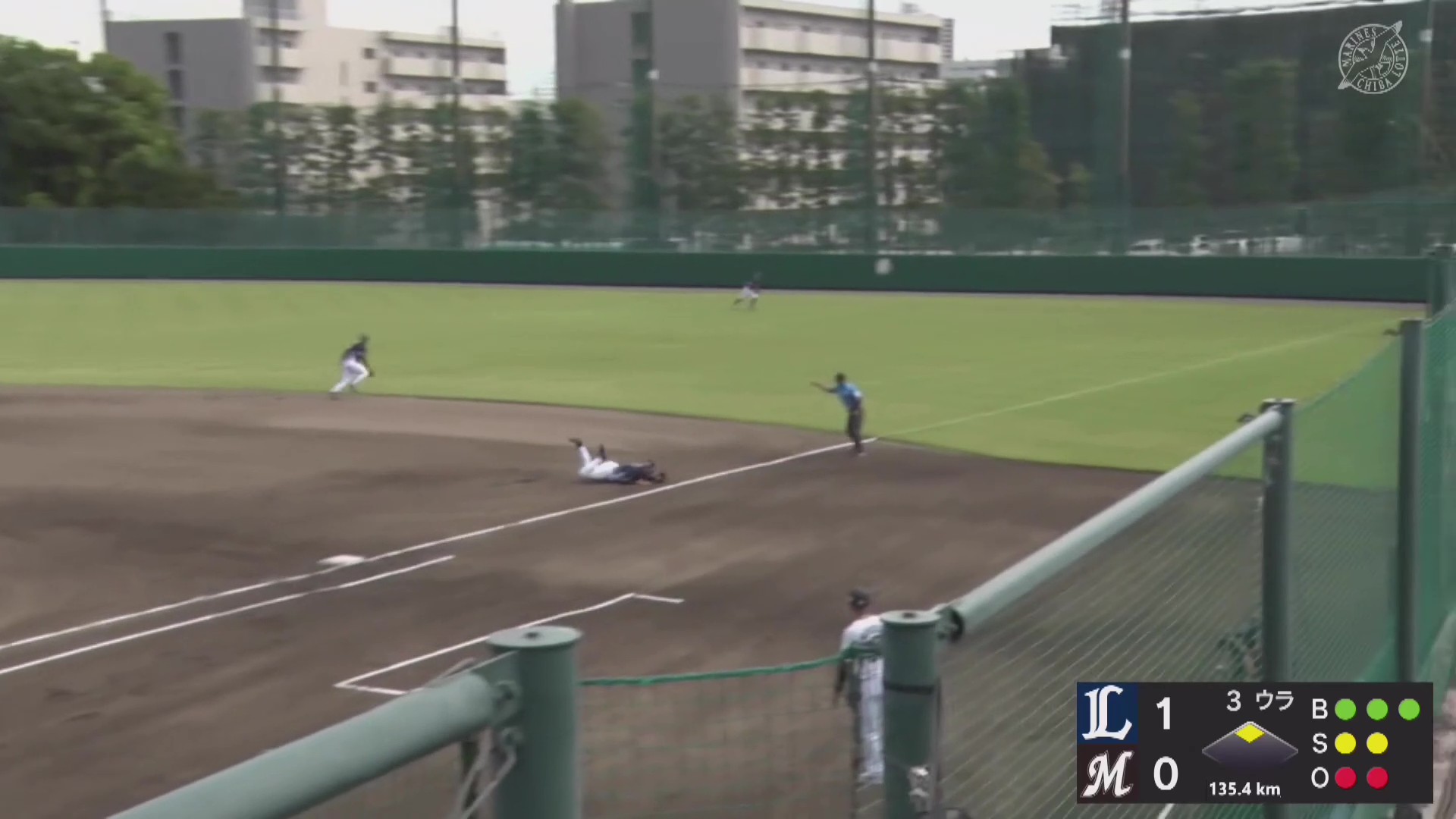【ファーム】ライオンズ・村田怜音 一塁線を抜けそうな打球に飛びついてアウトに!! 2026年9月22日 千葉ロッテマリーンズ 対 埼玉西武ライオンズ