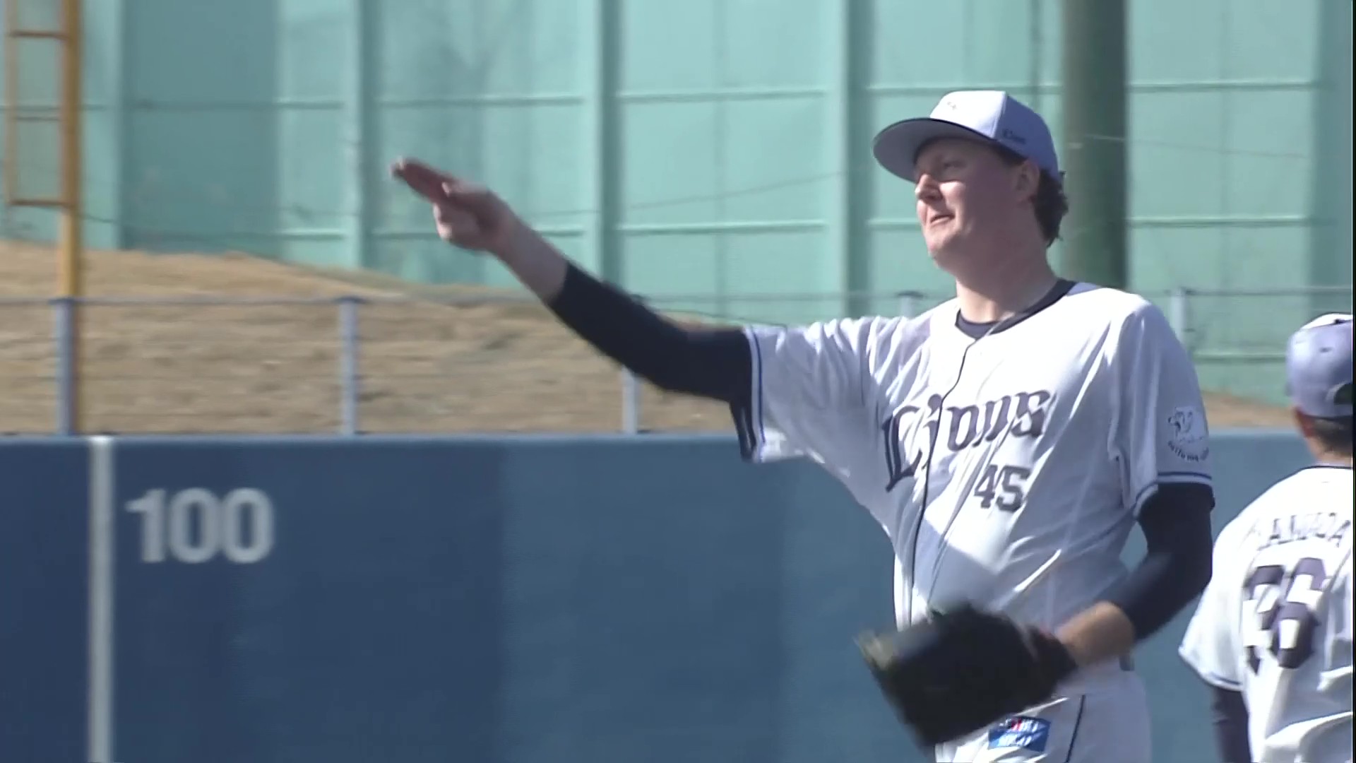 【春季キャンプ】ライオンズ・ウィンゲンター・平良海馬ら投手陣が投内連携に励む!! 2026年2月2日 埼玉西武ライオンズ