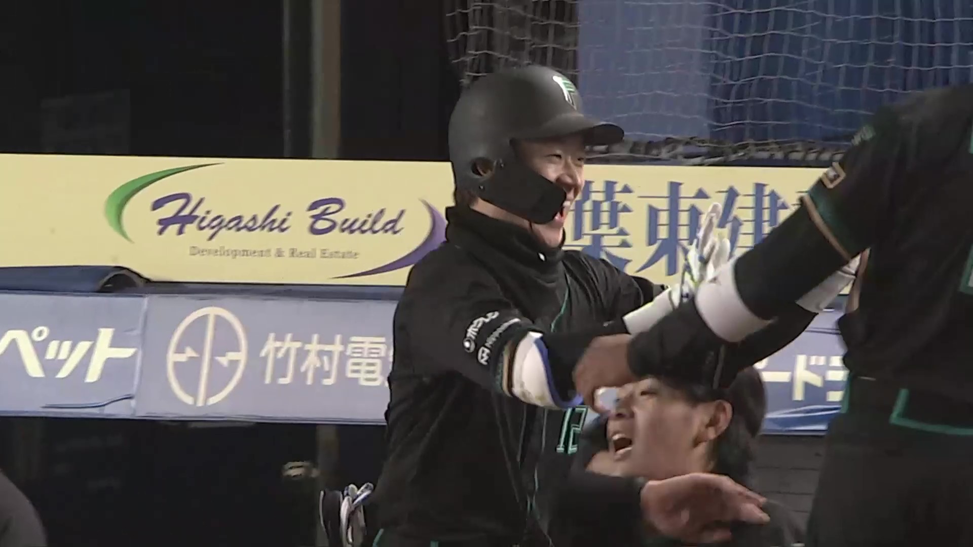 【4回表】打球は伸びてスタンドへ!! ファイターズ・矢澤宏太 今季第2号ホームランですぐさま同点!! 2026年4月16日 千葉ロッテマリーンズ 対 北海道日本ハムファイターズ