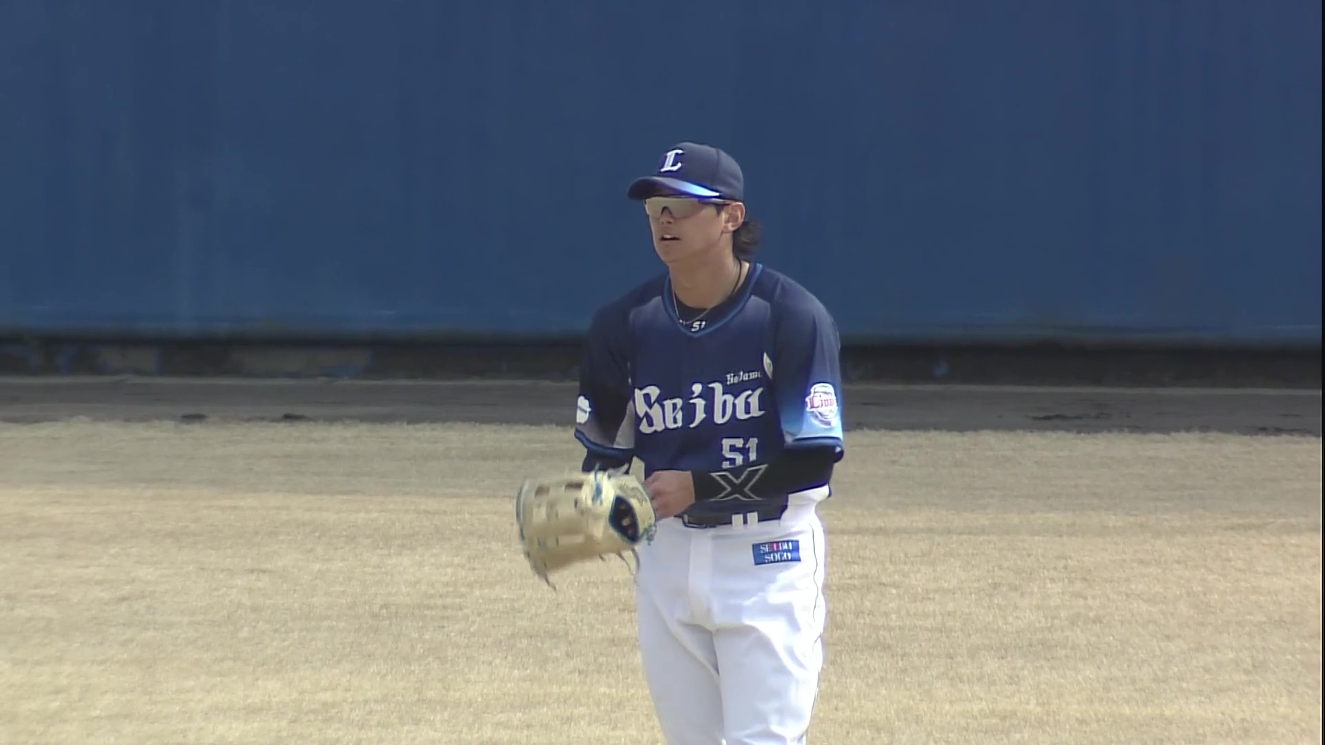 【春季キャンプ】ライオンズ・西川愛也 手前に落ちそうな打球をスライディングキャッチ!! 2026年2月17日 埼玉西武ライオンズ