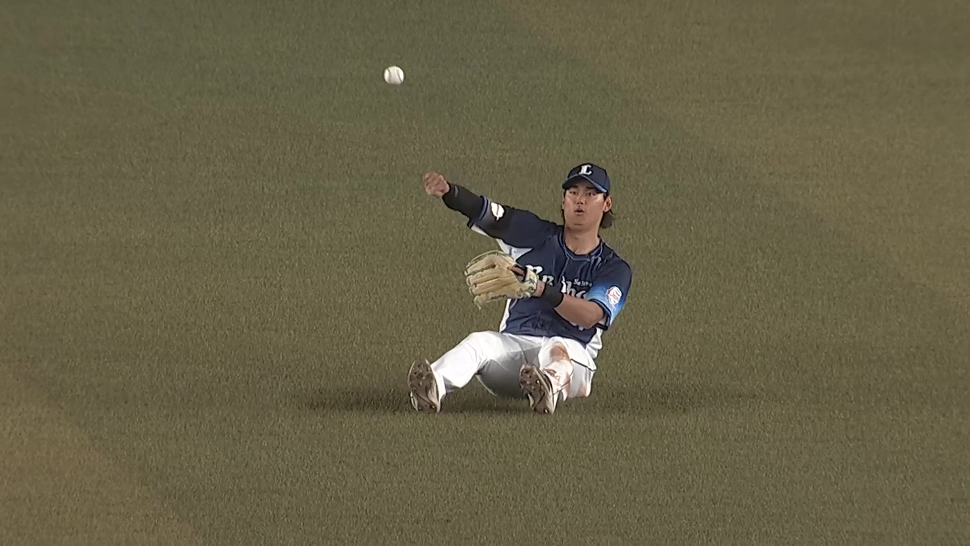 【7回裏】さすがの守備範囲!! ライオンズ・西川愛也 センターへの打球をダイビングキャッチ!! 2026年3月27日 千葉ロッテマリーンズ 対 埼玉西武ライオンズ