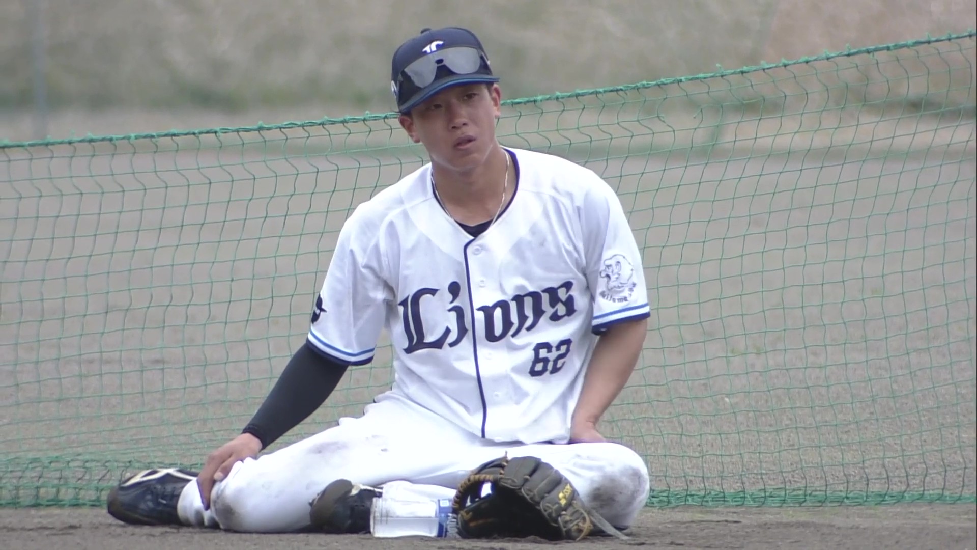 【春季キャンプ】ライオンズ・滝澤夏央がグラウンドで何かを計算…?! 2026年2月14日 埼玉西武ライオンズ