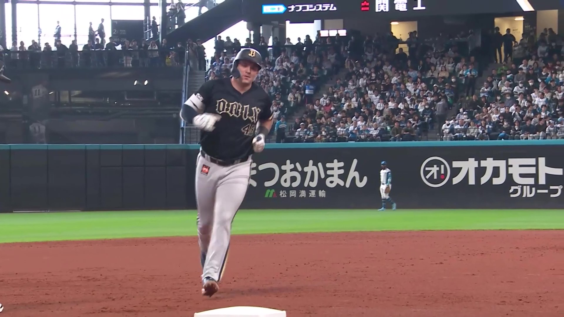 【2回表】すぐさま反撃!! バファローズ・シーモア ライトへ豪快2ランホームラン!! 2026年5月2日 北海道日本ハムファイターズ 対 オリックス・バファローズ