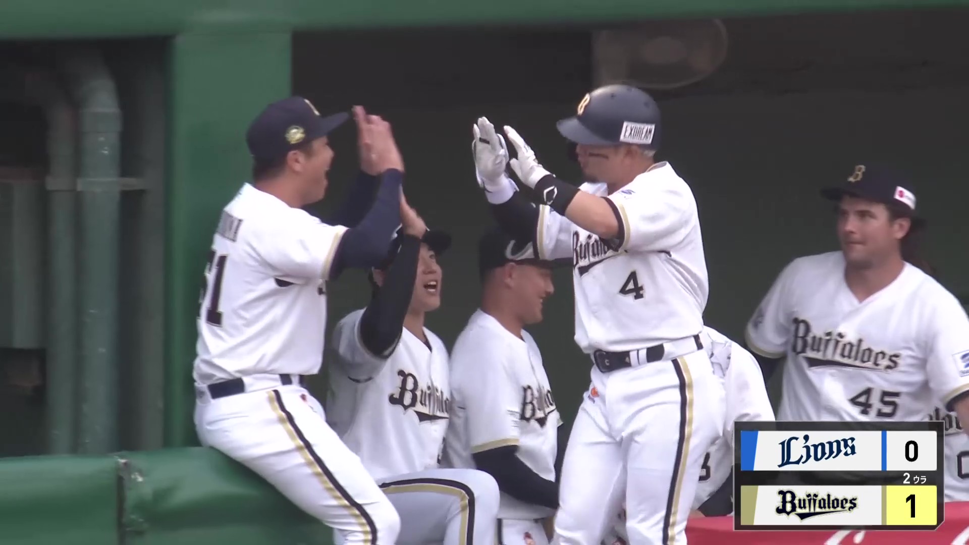 【2回裏】今季初の4番起用に応える!! バファローズ・森友哉 ライトポール際への第6号先制ソロHR!! 2026年7月3日 オリックス・バファローズ 対 埼玉西武ライオンズ