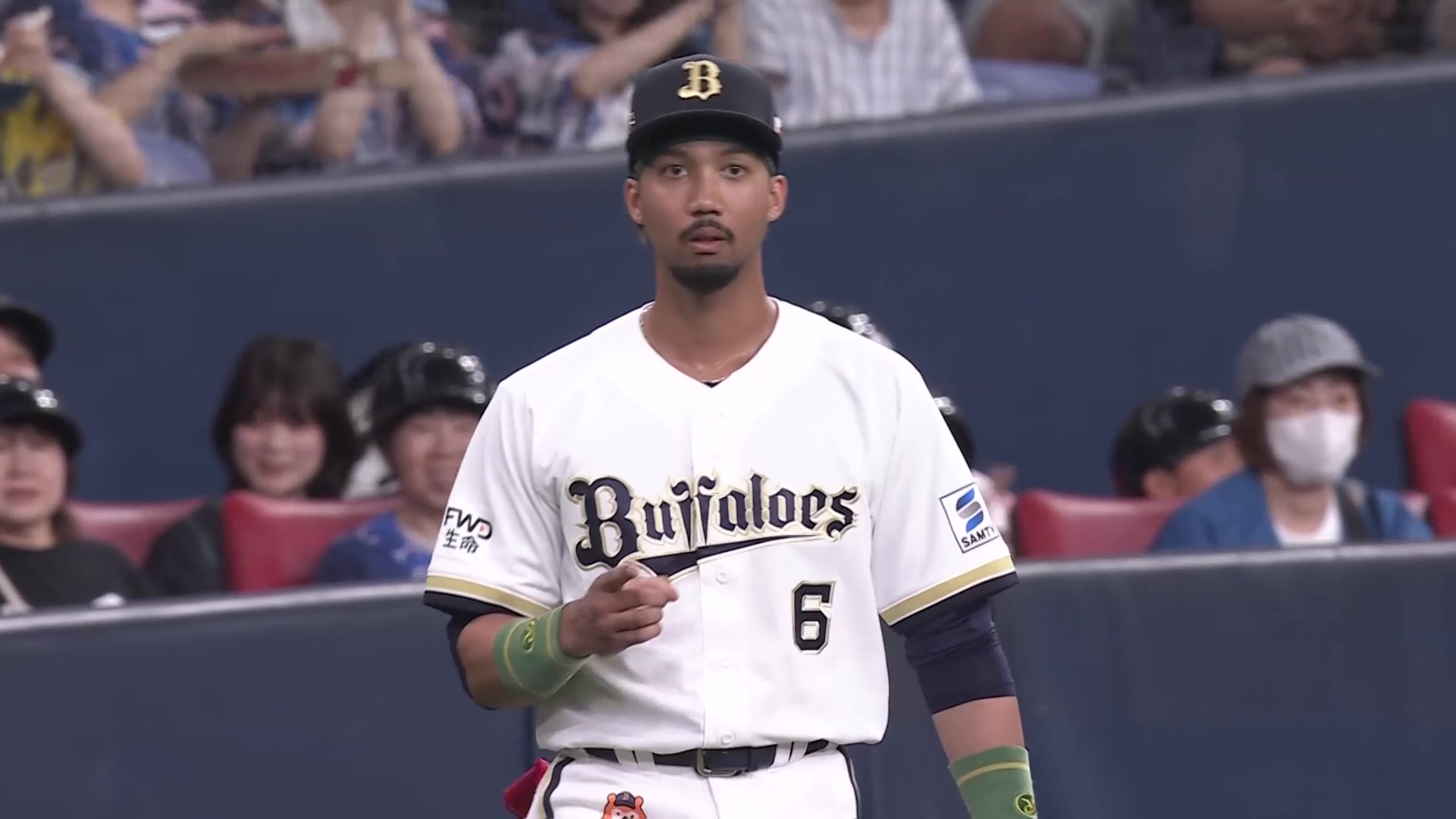 【2回表】バファローズ・宗佑磨 ジャンピングキャッチからの正確な送球でアウトにする!! 2026年7月20日 オリックス・バファローズ 対 北海道日本ハムファイターズ