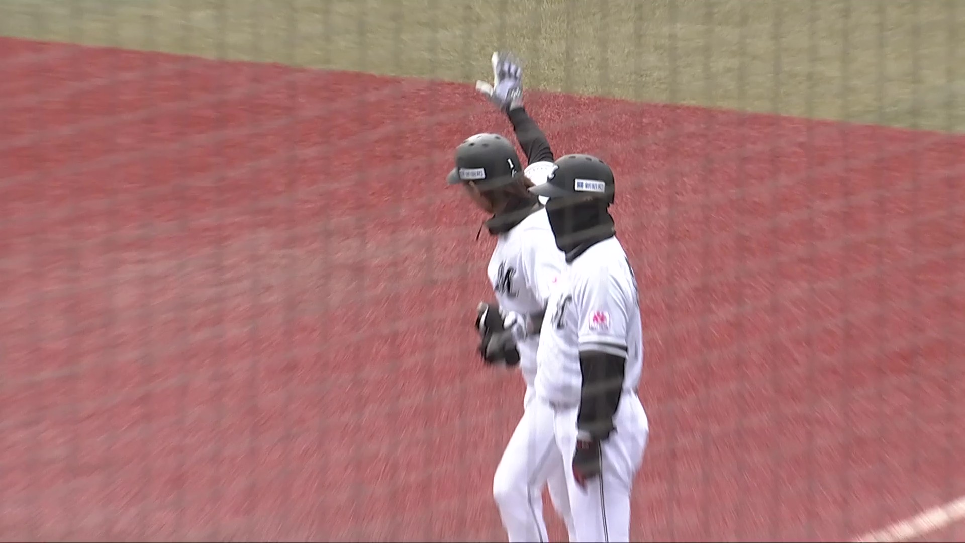 【3回裏】反撃の一打!! マリーンズ・藤原恭大 センター前へのヒットで同点に追いつく!! 2026年3月10日 千葉ロッテマリーンズ 対 オリックス・バファローズ