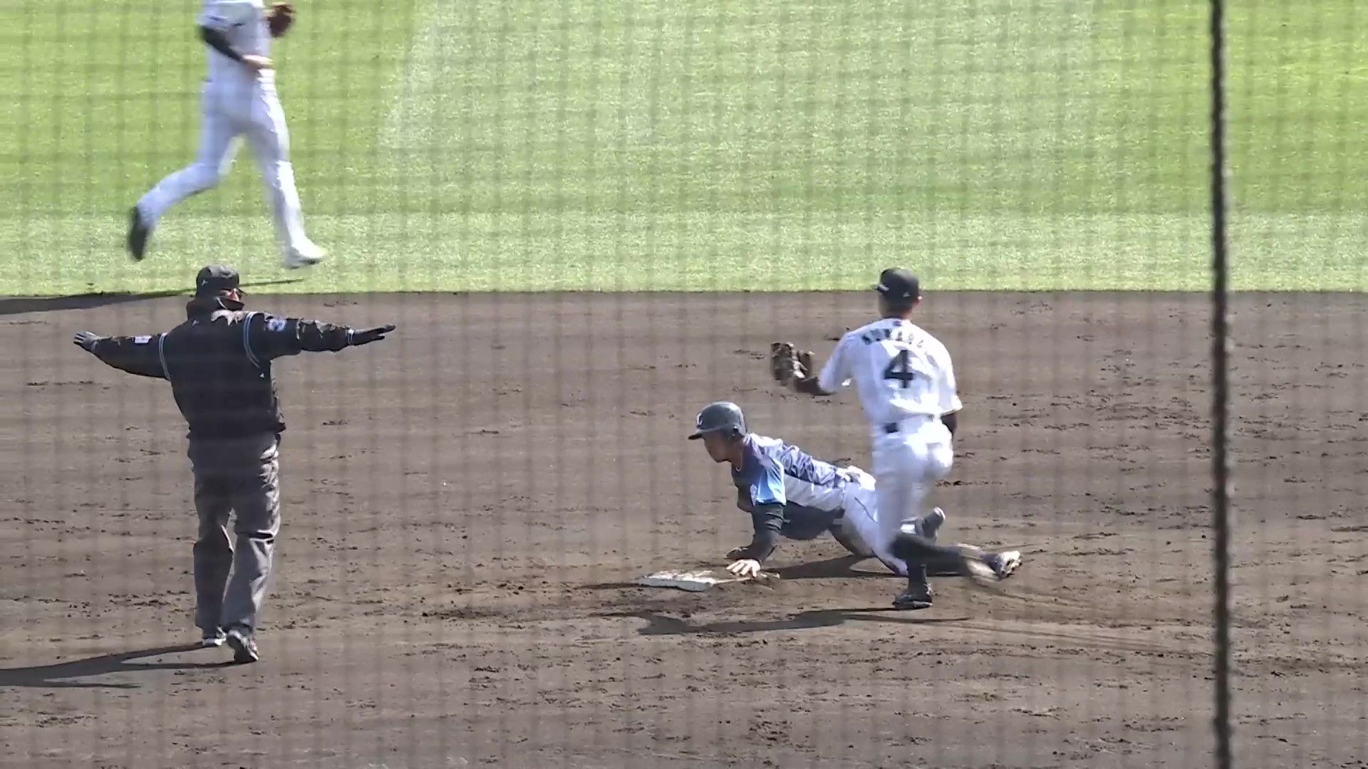 【4回表】今季OP戦初盗塁!! ライオンズ・桑原将志 ヘッドスライディングで盗塁を決める!! 2026年3月11日 阪神タイガース 対 埼玉西武ライオンズ