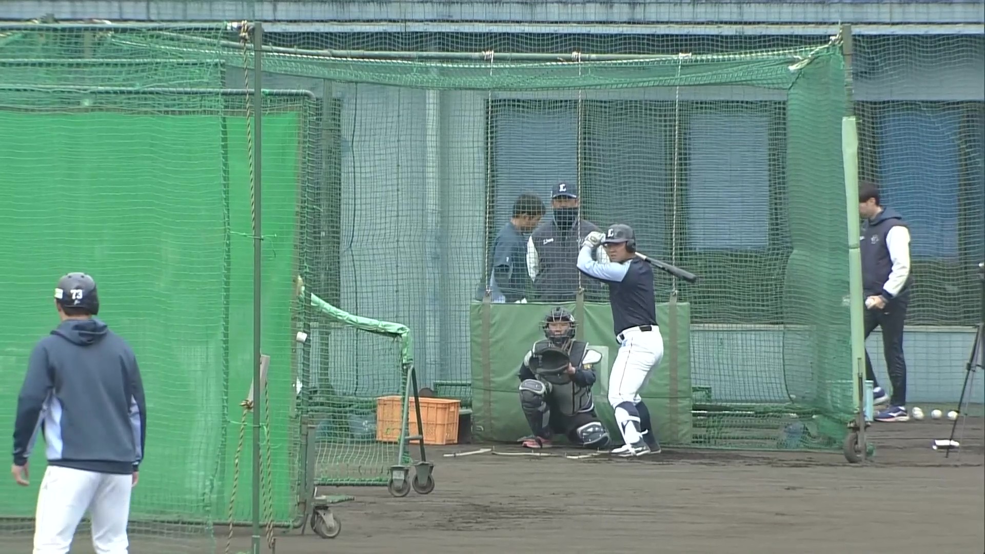 【春季キャンプ】ライオンズ・古賀悠斗 バッティング練習で防護ネット付近まで飛ばす!! 2026年2月17日 埼玉西武ライオンズ