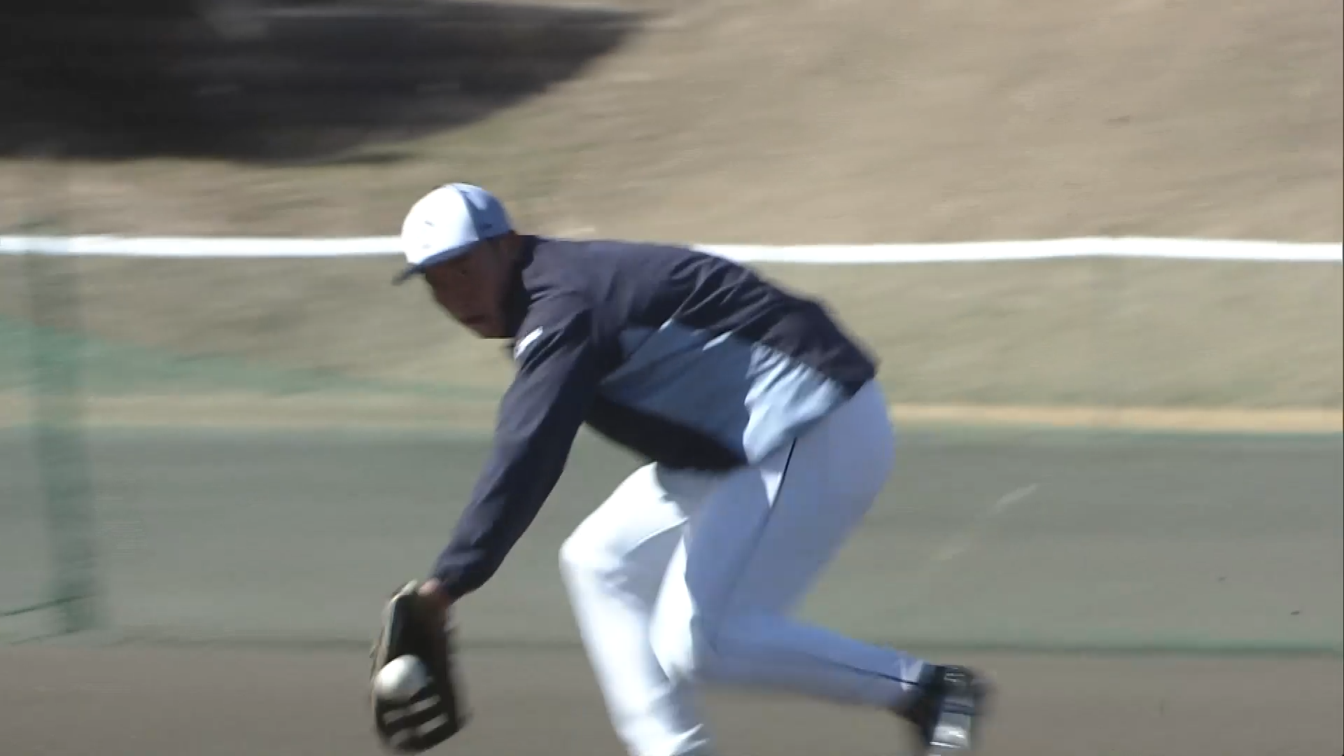 【春季キャンプ】ライオンズ・村田怜音が個別練習でファーストの特守!! 2026年2月8日 埼玉西武ライオンズ