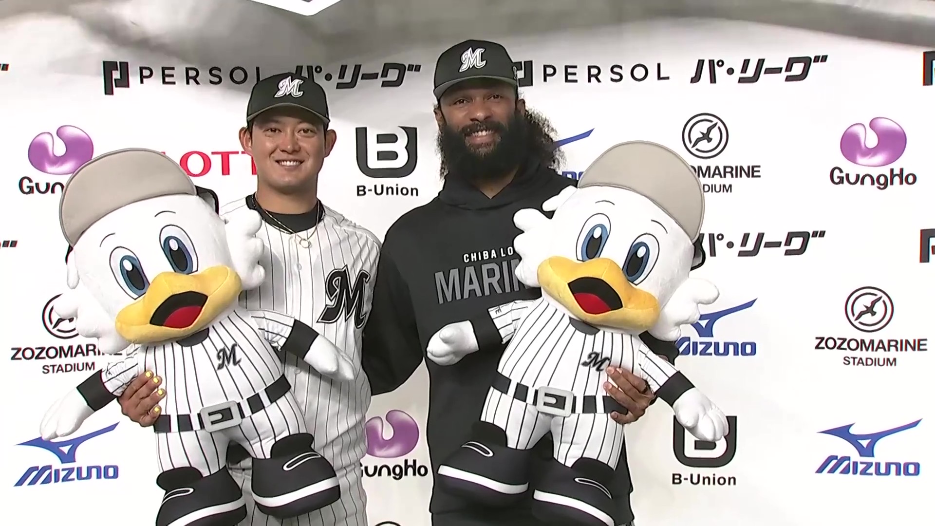 マリーンズ・ジャクソン投手・佐藤都志也選手ヒーローインタビュー 4月28日 千葉ロッテマリーンズ 対 東北楽天ゴールデンイーグルス