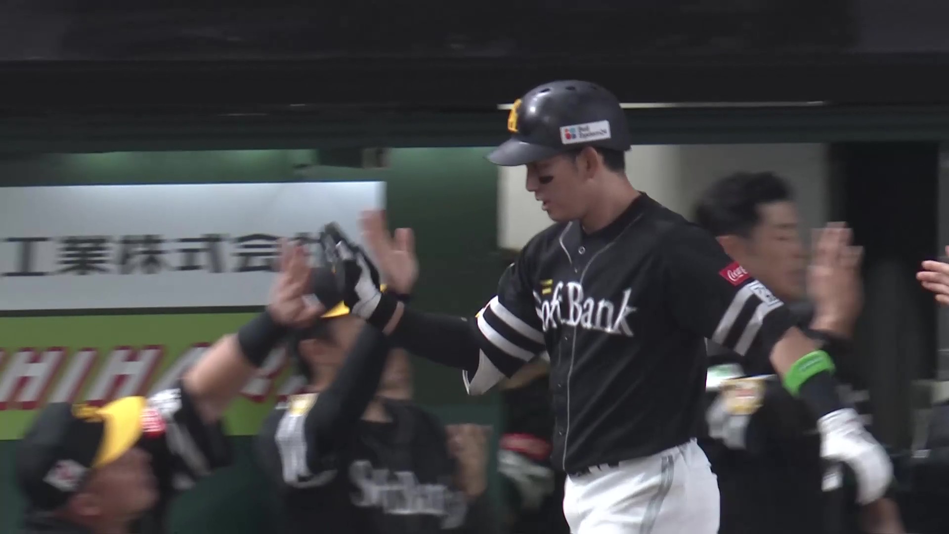 【6回表】打った瞬間の当たり!! ホークス・栗原陵矢 ライトスタンドへの第8号2ランホームランで反撃!! 2026年5月4日 埼玉西武ライオンズ 対 福岡ソフトバンクホークス