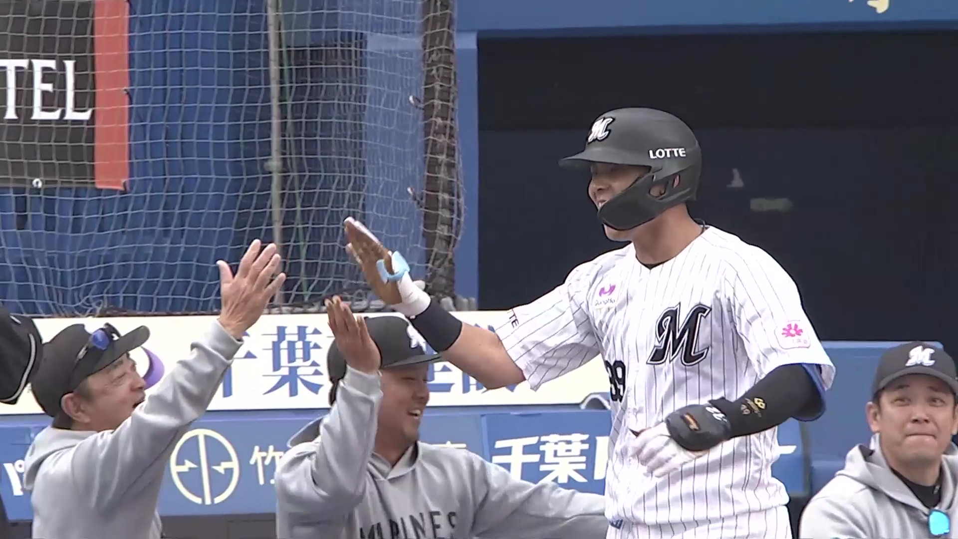 【4回裏】移籍後初安打は豪快な一発!! マリーンズ・井上広大 レフトスタンドに突き刺さる勝ち越しソロHR!! 2026年4月29日 千葉ロッテマリーンズ 対 東北楽天ゴールデンイーグルス