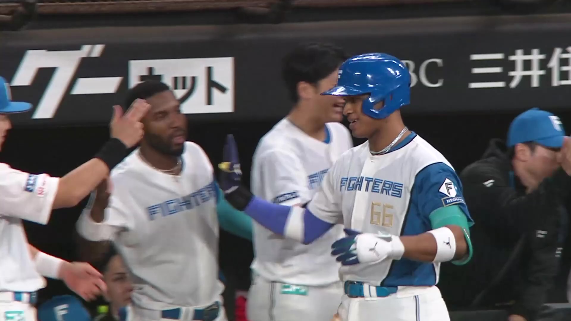 【3回裏】ファイターズ・万波中正 レフトスタンドへの2ランホームランを放ち点差を広げる!! 2026年5月19日 北海道日本ハムファイターズ 対 東北楽天ゴールデンイーグルス