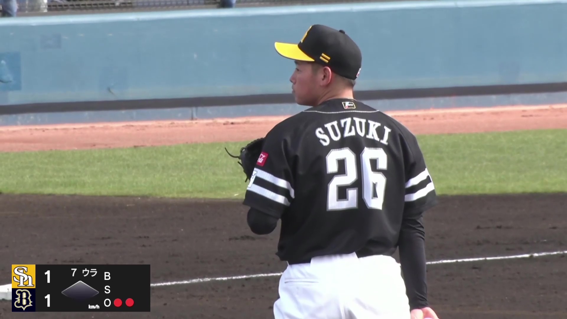 【ファーム】抜群の反射神経!! ホークス・鈴木豪太 センター前に抜けそうな打球を上手く捌いた!!  2026年3月14日 オリックス・バファローズ 対 福岡ソフトバンクホークス