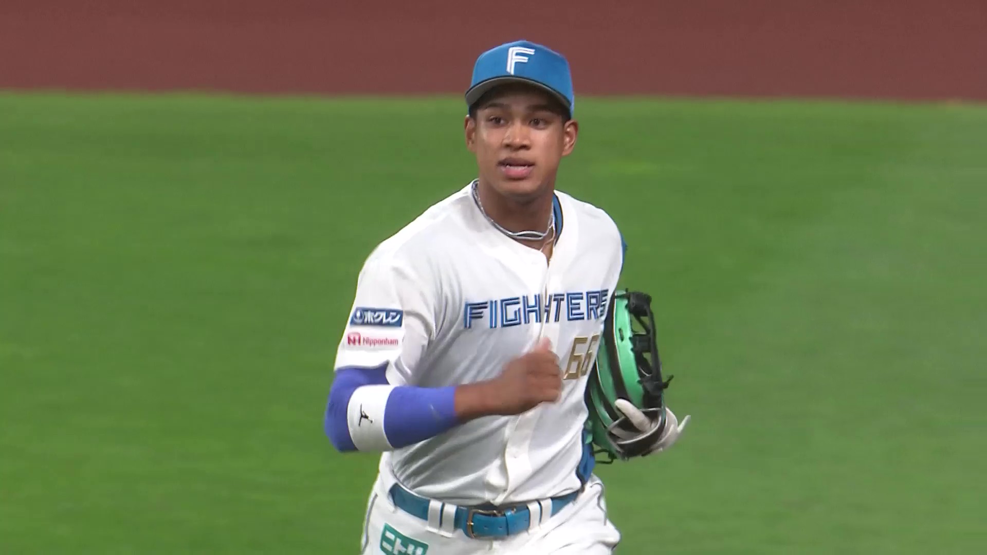 【6回表】2夜連続のレーザービーム炸裂!! ファイターズ・万波中正 好返球でアウトを奪う!! 2026年5月20日 北海道日本ハムファイターズ 対 東北楽天ゴールデンイーグルス