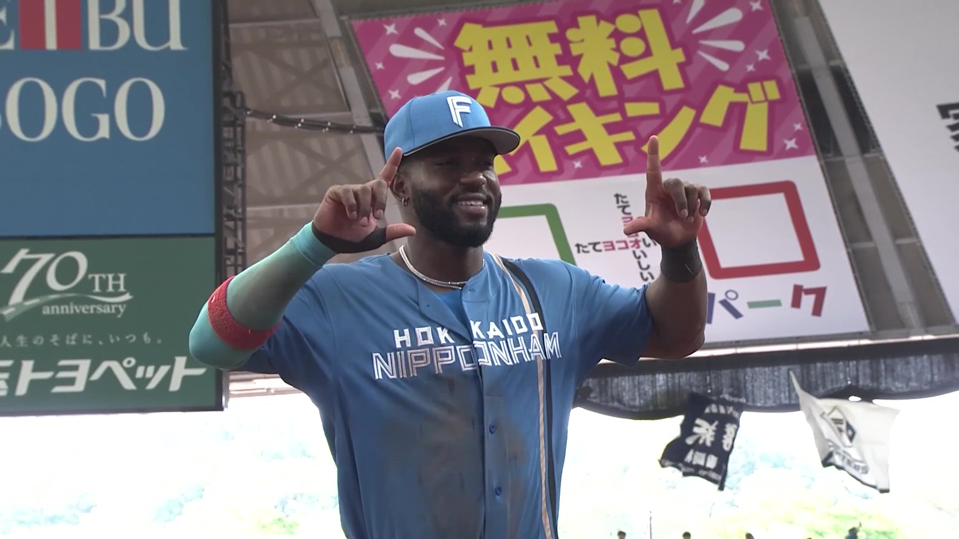 ファイターズ・カストロ選手 ヒーローインタビュー 4月28日 埼玉西武ライオンズ 対 北海道日本ハムファイターズ