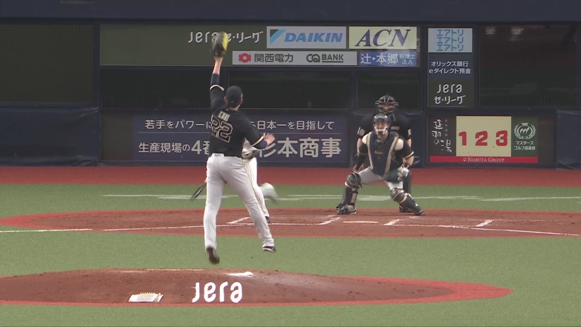 【4回裏】好反応!! バファローズ・九里亜蓮 ピッチャー返しを捌く好フィールディング!! 2026年3月21日 阪神タイガース 対 オリックス・バファローズ