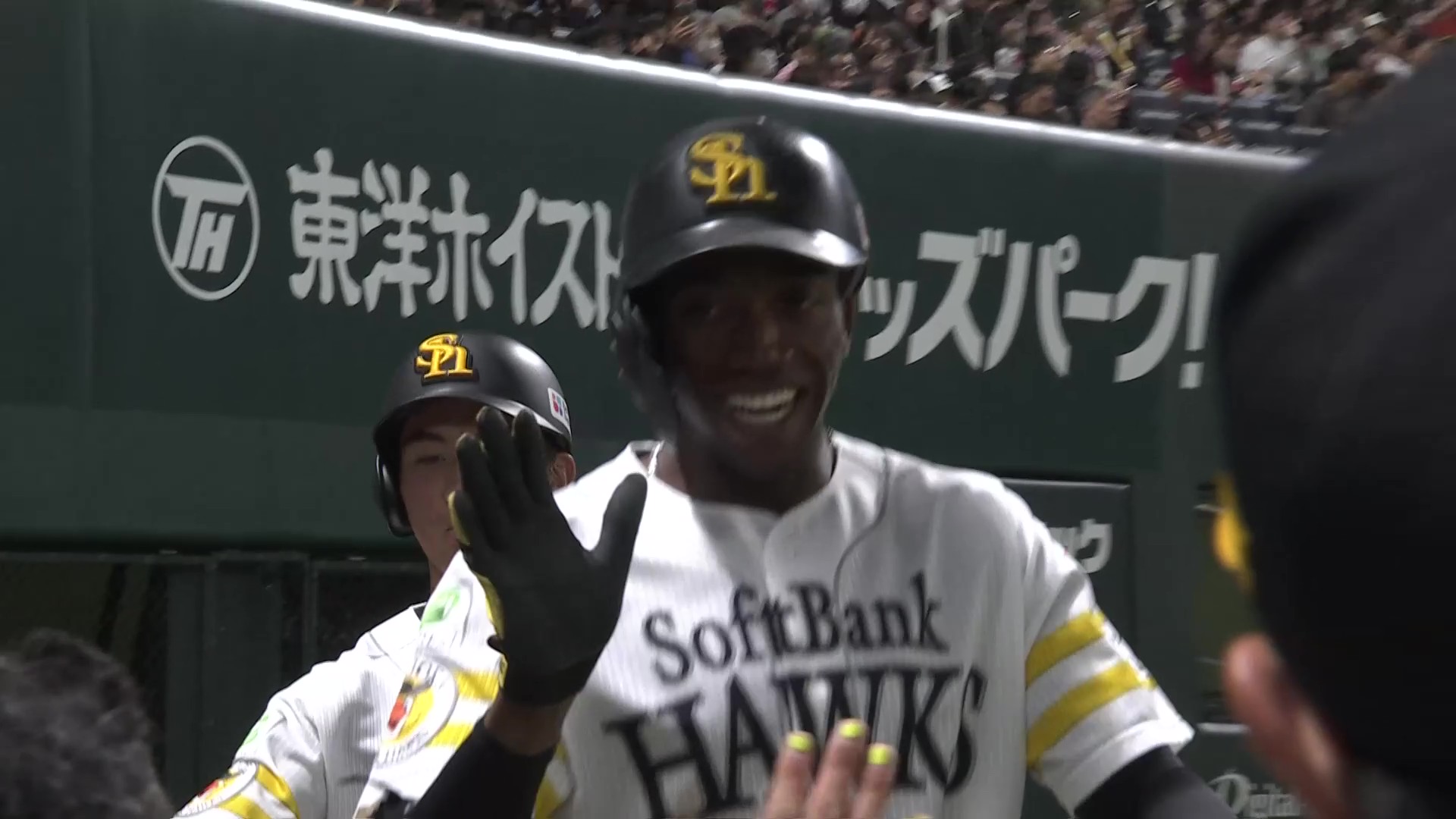 【8回裏】打撃でアピール!! ホークス・イヒネイツア 完璧に捉えライトスタンドへ2ランホームラン!! 2026年3月17日 福岡ソフトバンクホークス 対 中日ドラゴンズ