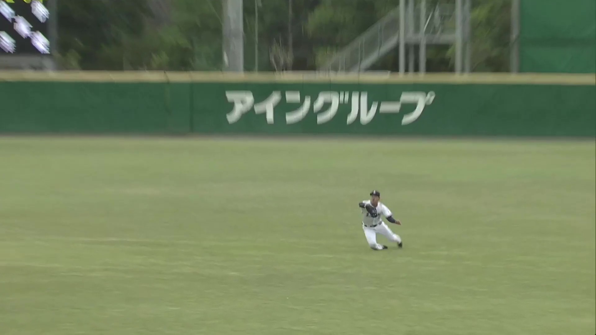 【ファーム】ライオンズ・蛭間拓哉 センター前に落ちそうな打球をダイビングキャッチ!! 2026年5月6日 埼玉西武ライオンズ 対 オイシックス新潟アルビレックスBC