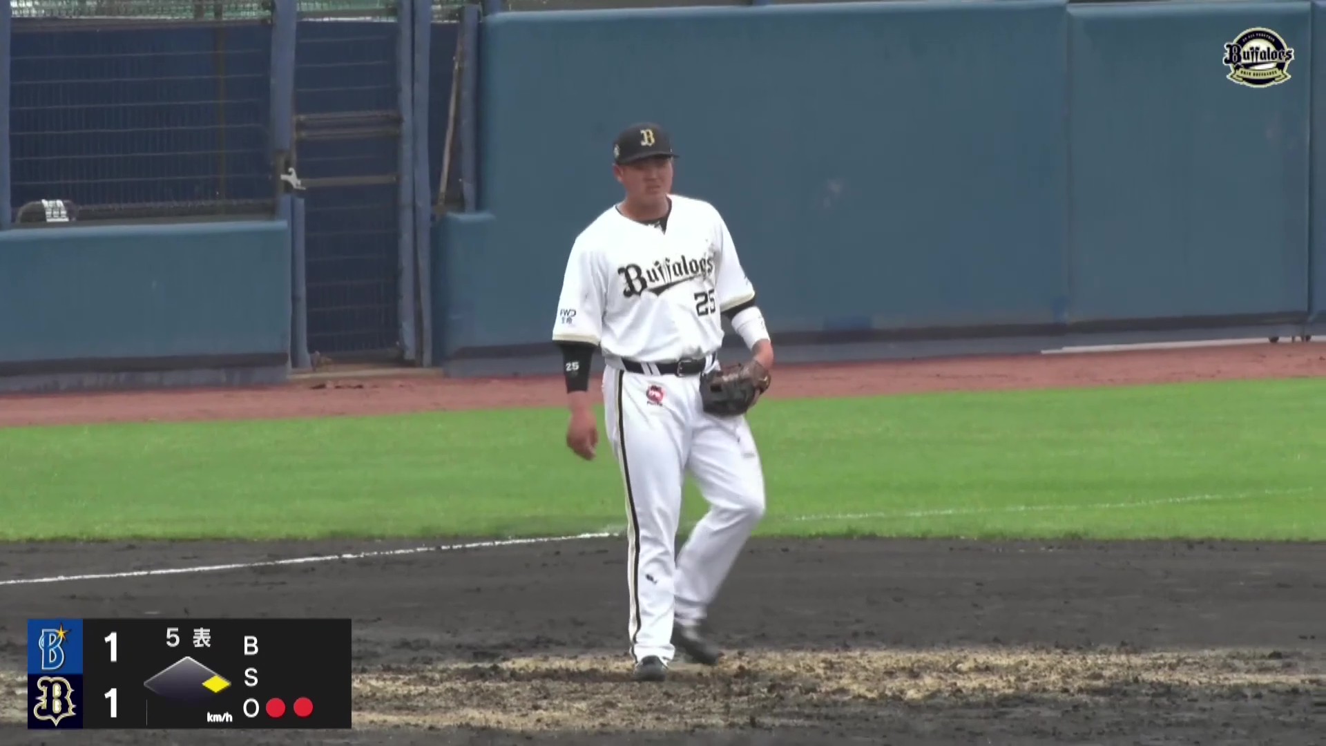 【ファーム】バファローズ・内藤鵬 三遊間へ抜けそうな打球をうまく捌き進塁を阻止する!! 2026年4月1日 オリックス・バファローズ 対 横浜DeNAベイスターズ