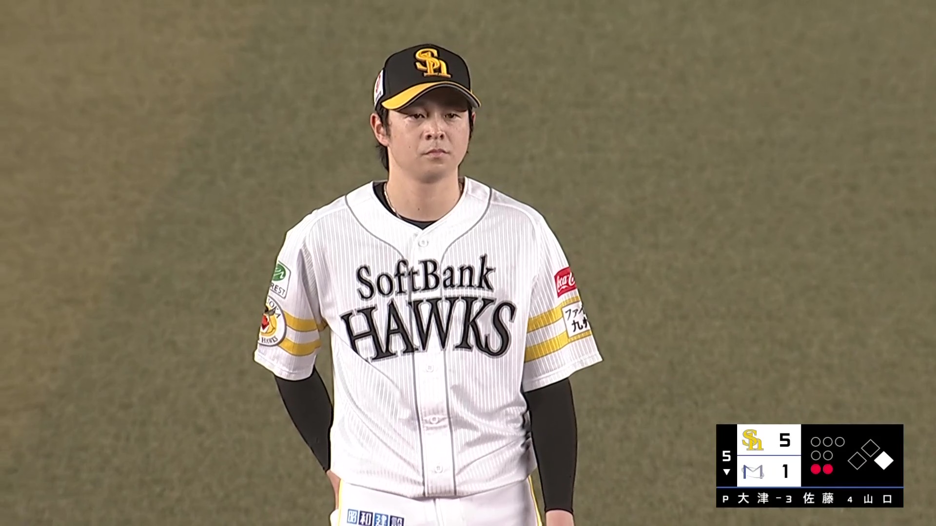 【5回裏】ホークス・川瀬晃 二遊間の鋭いハーフバウンドをキャッチしバックハンドトスでアウトをもぎ取る!! 2026年7月18日 千葉ロッテマリーンズ 対 福岡ソフトバンクホークス