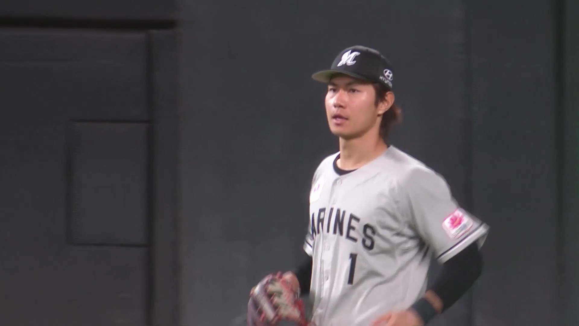 【3回裏】ファインプレー!! マリーンズ・藤原恭大 ライトへの難しい打球を背走しながらナイスキャッチ!! 2026年3月8日 北海道日本ハムファイターズ 対 千葉ロッテマリーンズ