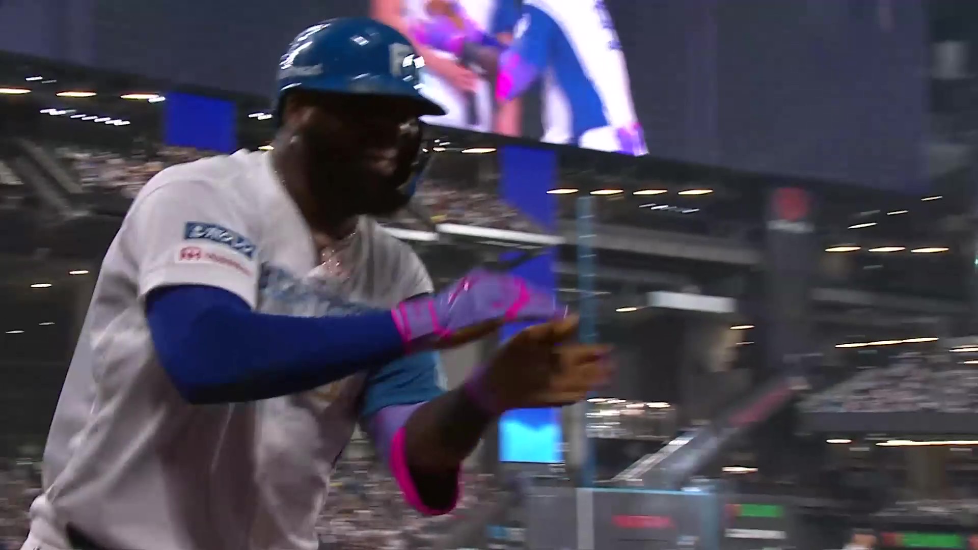 【2回裏】2者連発で突き放す!! ファイターズ・レイエス レフトスタンドへ今季第1号ソロホームラン!! 2026年3月31日 北海道日本ハムファイターズ 対 千葉ロッテマリーンズ