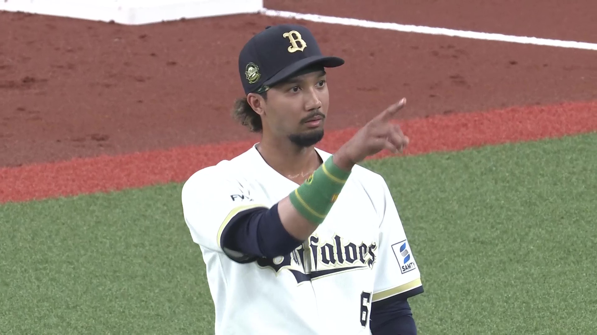 【2回表】守備で魅せる!! バファローズ・宗佑磨 強烈な当たりをジャンピングキャッチ!! 2026年5月30日 オリックス・バファローズ 対 中日ドラゴンズ