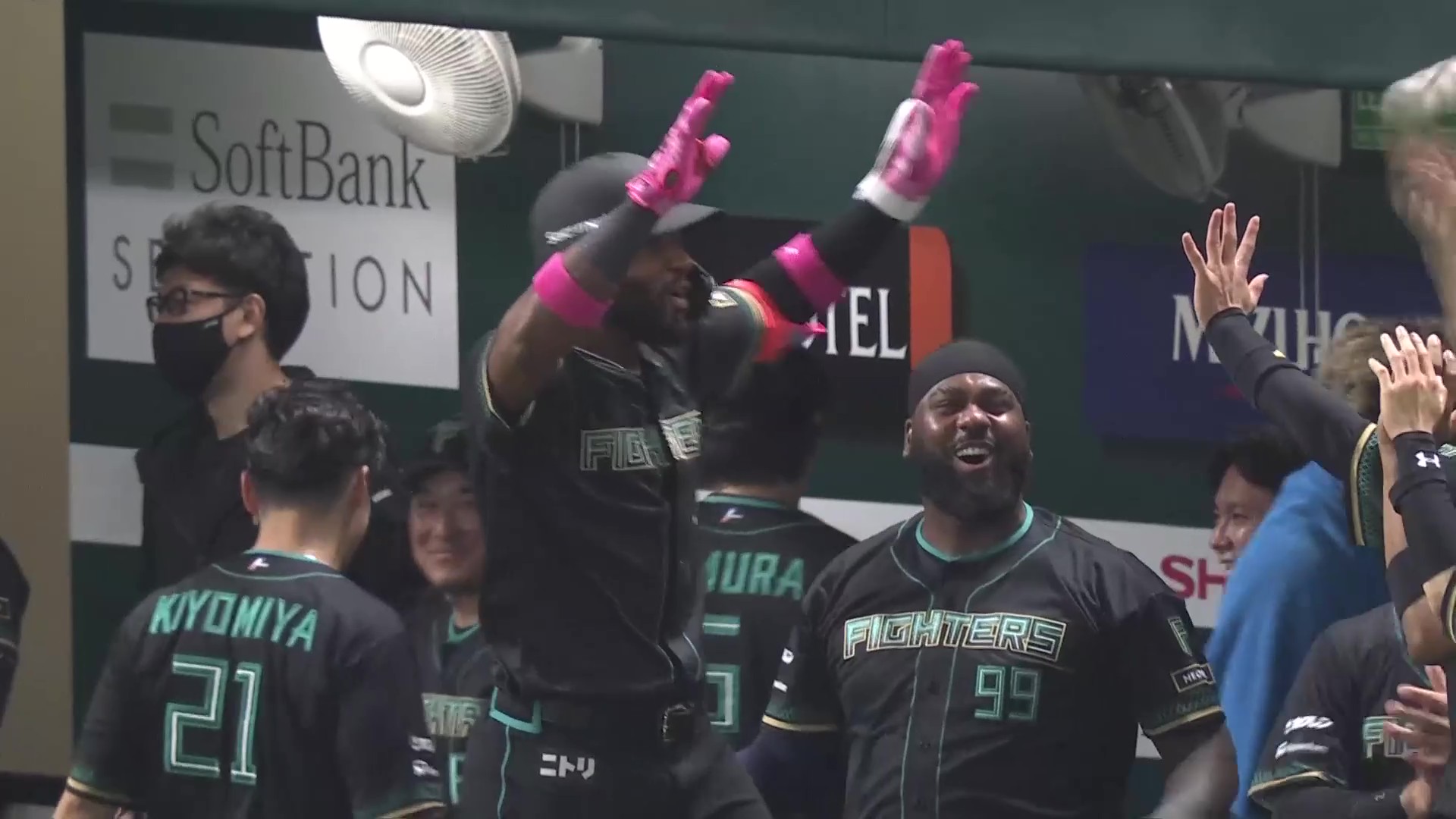 【4回表】初ホームラン!! ファイターズ新外国人・カストロ NPB初ヒットがレフトスタンドへのソロアーチ!! 2026年3月28日 福岡ソフトバンクホークス 対 北海道日本ハムファイターズ