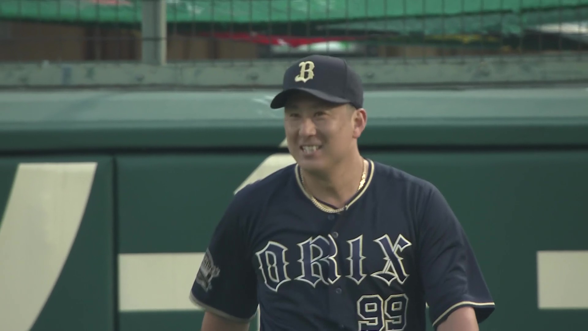 【2回裏】バファローズ・杉本裕太郎 右中間へ抜けそうな打球をランニングキャッチ!! 2025年6月7日 阪神タイガース 対 オリックス・バファローズ